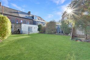 2, Waverley Terrace, Lynton EX35 6AH