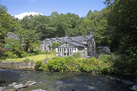 Pantperthog, Machynlleth, Powys, SY20