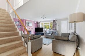 22, Kingfisher Walk, Cambridge CB21 4UA