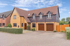 2, Whiteman Close, Biggleswade SG18 9PX