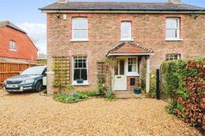 Aldermoor, School Lane, Pulborough RH20 1JB