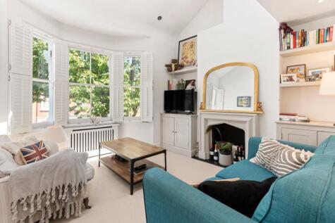 Byam Street,
Fulham, SW6