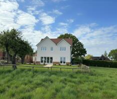 Linden House, Ball Hill Road, Hatt Common, Newbury RG20 0NQ