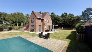 1, Avon View Cottages, Matchams, St Leonards And St Ives BH24 2DG