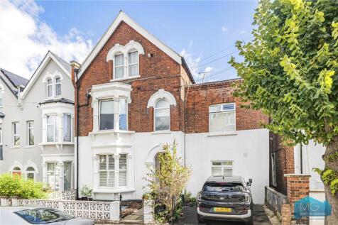 Bellevue Road, Friern Barnet, London, N11