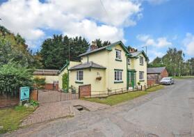 Fox House, A442 From Quatt Loop At Quatford, Quatford, Bridgnorth WV15 6QJ