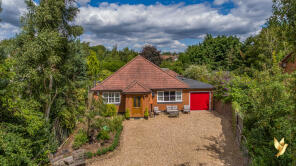 The Russells, Whitehall Lane, Pershore WR10 3AB
