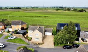 10, Kingdon Avenue, Ely CB7 4UL