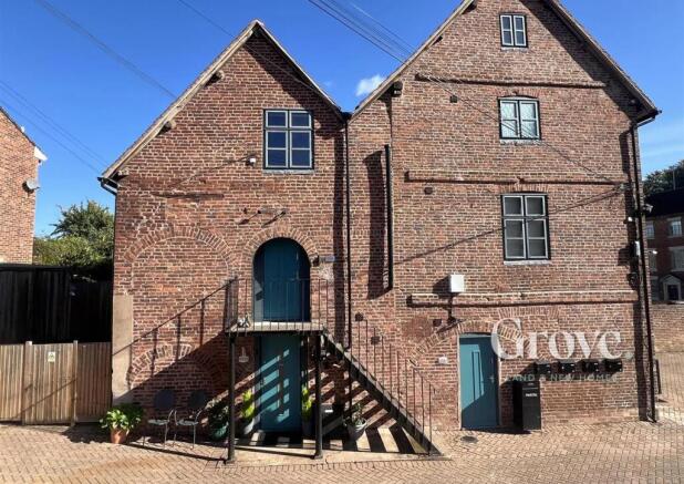 Snuff Mill Warehouse Bewdley 2.jpg