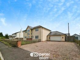 Oak Lodge, Bishton Road, Bishton, Newport NP18 2DZ