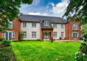 8, Beaumont House, Old Stafford Road, Wolverhampton WV10 7EP