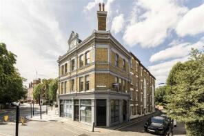 Flat B, 108, Great Guildford Street, London SE1 0ES