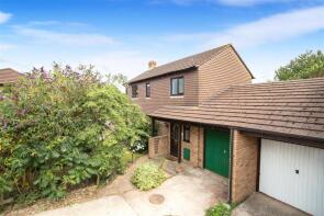 17, The Oaks, Crediton EX17 5PP