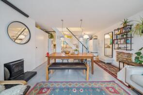 6, Holybourne Avenue, London SW15 4JL