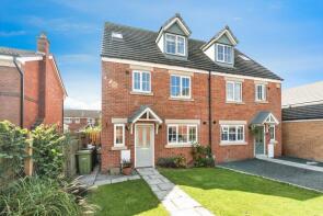 19, Holme Farm Way, Pontefract WF8 3FB