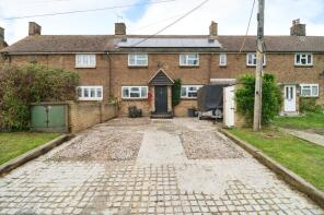 4, Lambourne Mead Cottages, Lambourne Hall Road, Rochford SS4 3PW