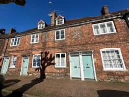 3, Bartons Cottages, High Street, Westerham TN16 1JJ
