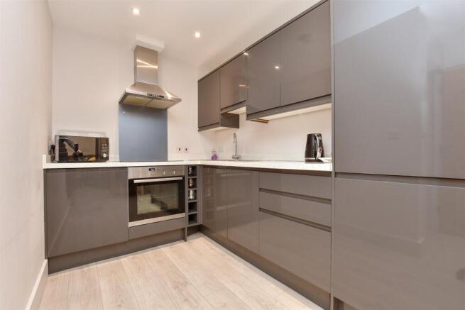 Lounge / Kitchen