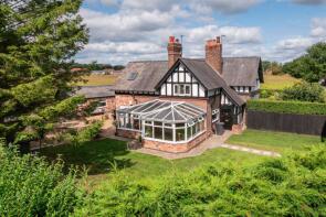 Toll Bar Cottage, Knutsford Road, Macclesfield SK11 9AS