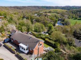 5, Short Lane, Newbridge, Wrexham LL14 3JL