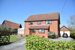 Orchard House, Carlton Road, Saxmundham IP17 2QE