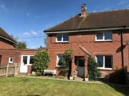 5, The Leaze, Woodlands Road Mildenhall To Road To Grove Farm Stitchcombe, Marlborough SN8 2NA
