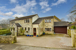 3, Healey Green Lane, Houses Hill, Huddersfield HD5 0PB