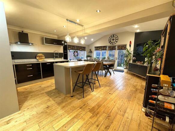 Kitchen Diner