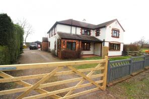 42 Church Close Farmhouse, The Street, Lowestoft NR32 5LR