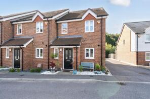 6, Bowling Lane, Billingshurst RH14 9FT