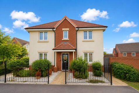 Chapman Drive, Binfield, Bracknell, Berkshire, RG42