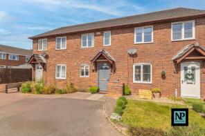 7, Hill Crest Farm Close, Tamworth B79 0JQ