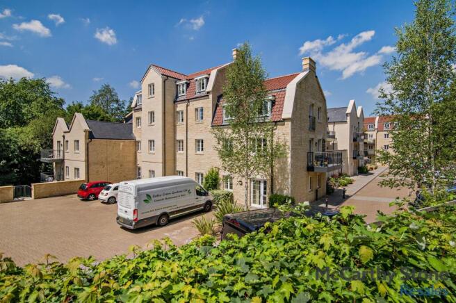 Lambrook Court