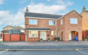 7, Douglas Road, Tapton S41 0UD