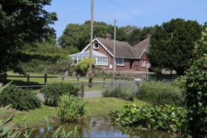 Yew Tree, The Street, Dover CT15 5JF