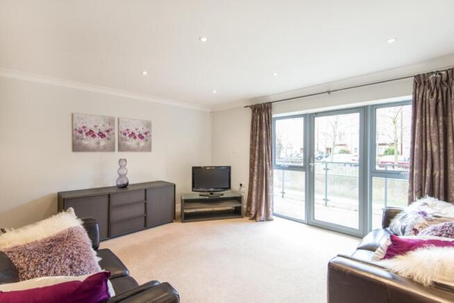 LivingRoom4