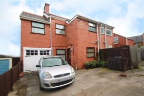 1, Brynhyfryd, Access Roads To Properties In Canal Side, Froncysyllte, Llangollen LL20 7RD