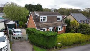 Holly Lodge, Tylers Way, Lydney GL15 4SN