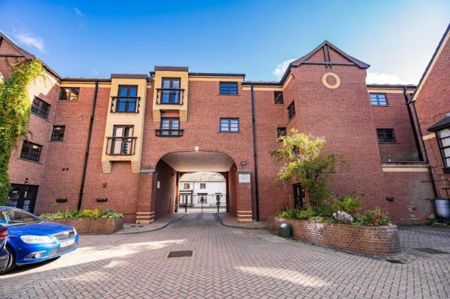 Wellowgate Mews