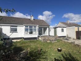 4, Minton Close, St Austell PL25 3JF