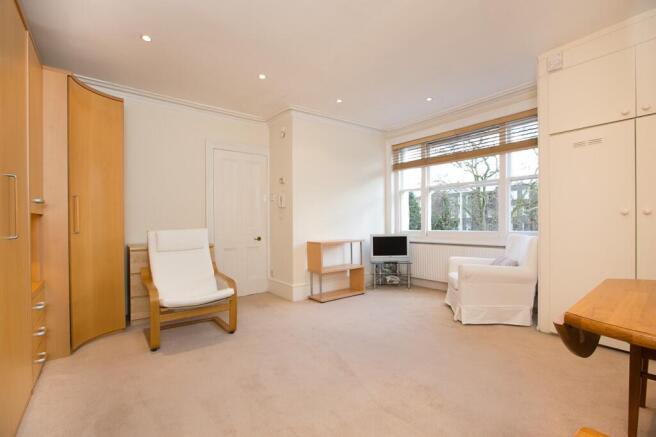Studio Room (Main)