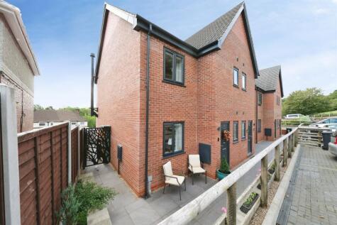 Banks Close, Ambergate, Belper