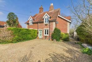 2, Meadow Cottages, West Hall Drive, Thetford IP26 5EB