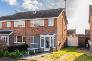 9, Drake Close, Kettering NN14 6DJ