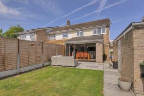 21, Willow Crescent, Five Oak Green, Tonbridge TN12 6TD