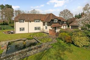 Pond House, Woodlands Road, Harpsden, Henley-on-thames RG9 4AB