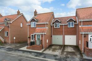 7, Porch Farm Close, Slingsby, York YO62 4BQ