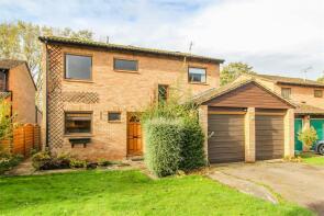 2, Pigeons Close, Royston SG8 7RF