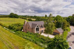 Lyndale, Middle Lane, Cold Hatton Heath, Telford TF6 6QA