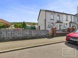 10, Aubrey Road, Pen-y-graig, Tonypandy CF40 1TF